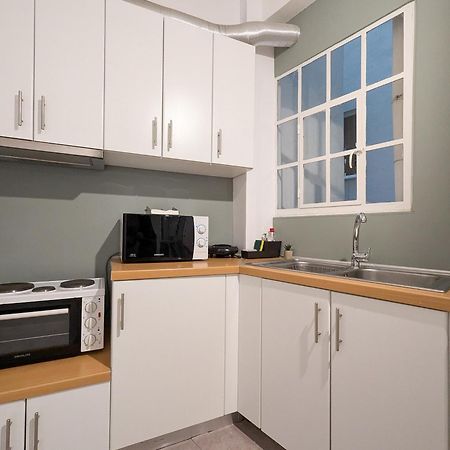 אתונה Spacious Apt For 5 Guests Next To Acropolis&Metro מראה חיצוני תמונה