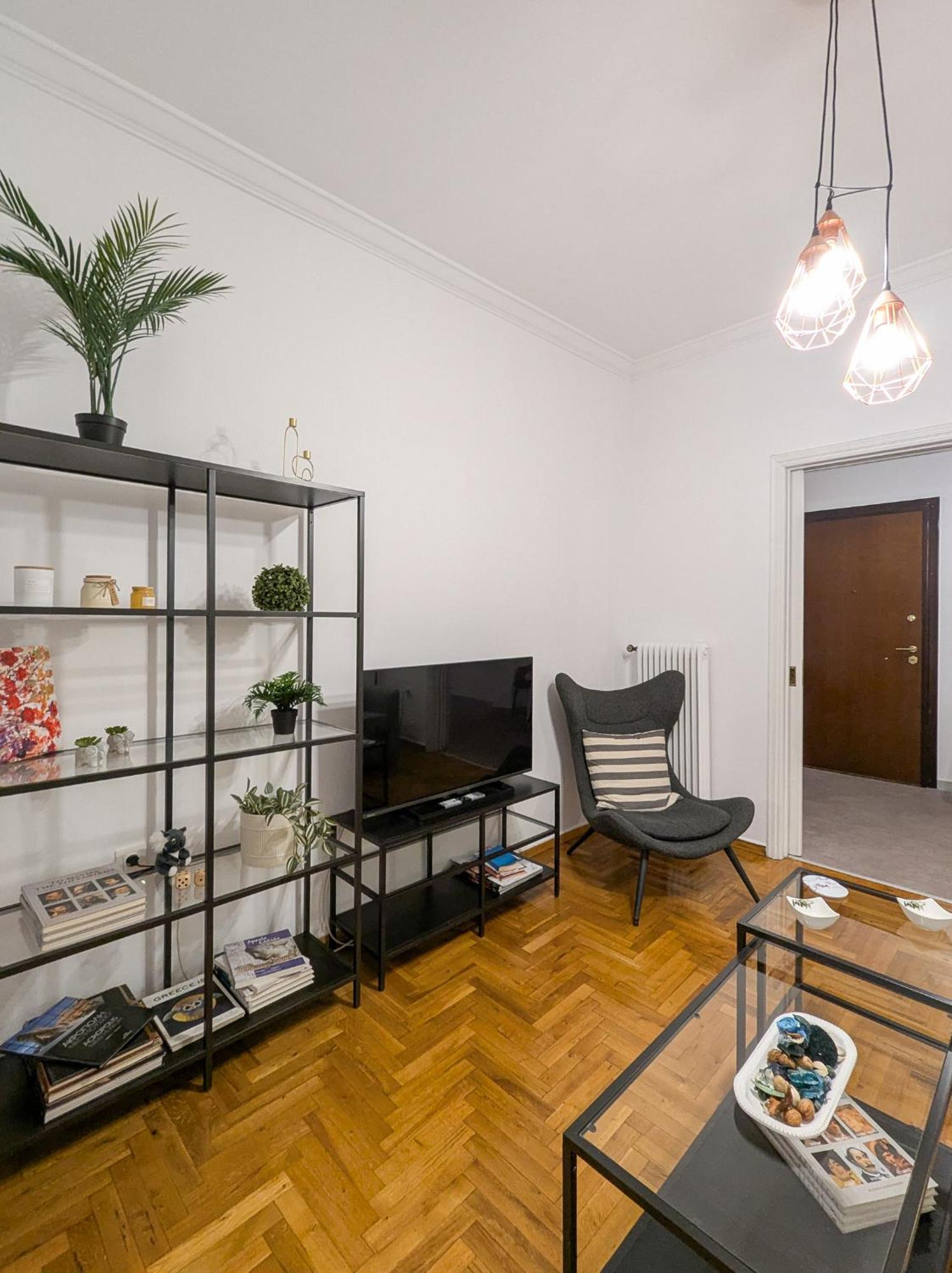 אתונה Spacious Apt For 5 Guests Next To Acropolis&Metro מראה חיצוני תמונה